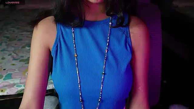 Snapshot of NidhiChandra chatting on 24, 3, 2026 NidhiChandra online show from 24, 3, 2026