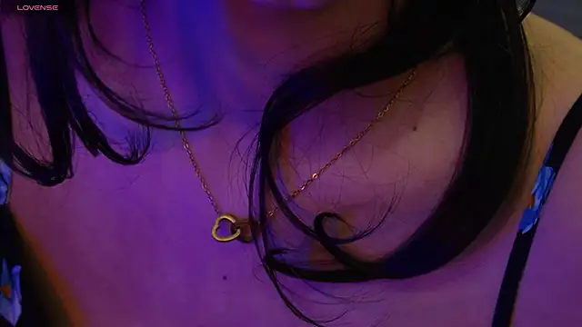 Snapshot of NidhiChandra chatting on 9, 4, 2026 NidhiChandra online show from 9, 4, 2026