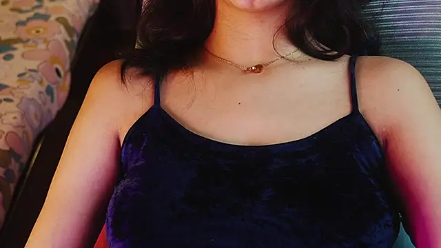Snapshot of NidhiChandra chatting on 7, 7, 2026 NidhiChandra online show from 7, 7, 2026