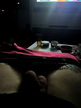 Snapshot of Paaboy chatting on 28, 10, 2025 Paaboy online show from 28, 10, 2025