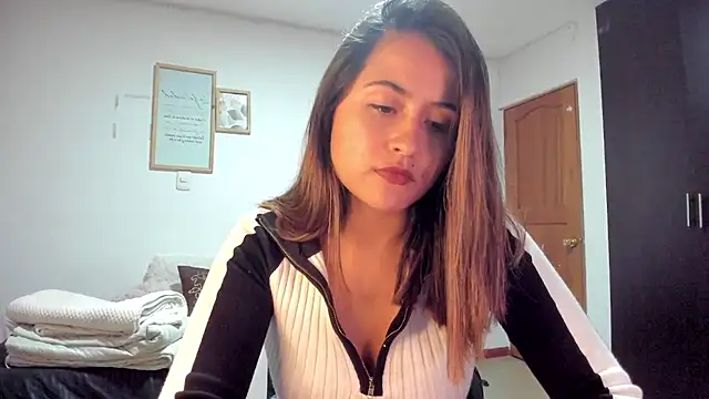 Ana  Pink online show from 3, 3, 2026