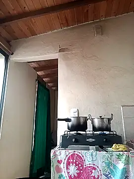 Akasha001 online show from 10, 9, 2025