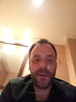 Snapshot of manchego85 chatting on 16, 4, 2026 manchego85 online show from 16, 4, 2026