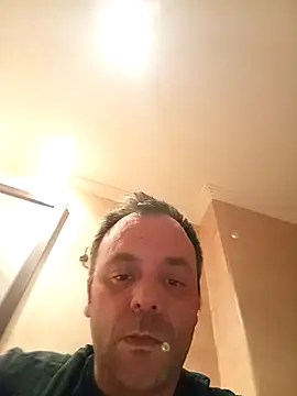 Snapshot of manchego85 chatting on 20, 4, 2026 manchego85 online show from 20, 4, 2026