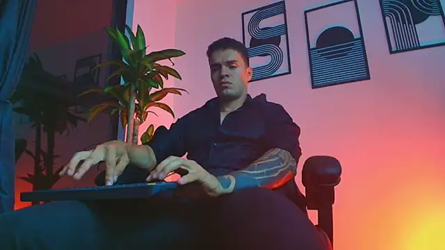 ALPHA DOMINUS  online show from 27, 3, 2026