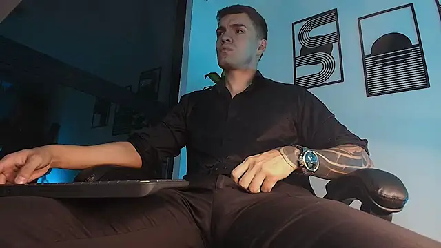 Snapshot of ALPHA_DOMINUS_ chatting on 13, 7, 2026 ALPHA DOMINUS online show from 13, 7, 2026