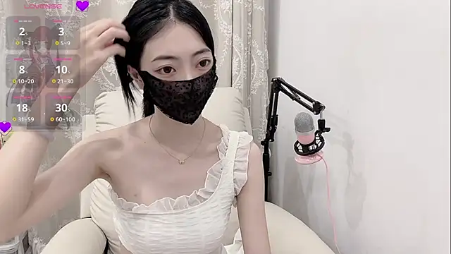 Snapshot of tuantuanle chatting on 3, 5, 2026 tuantuanle online show from 3, 5, 2026