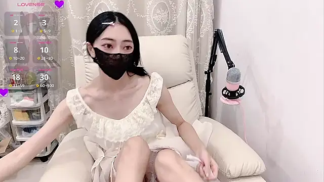 Snapshot of tuantuanle chatting on 26, 5, 2026 tuantuanle online show from 26, 5, 2026