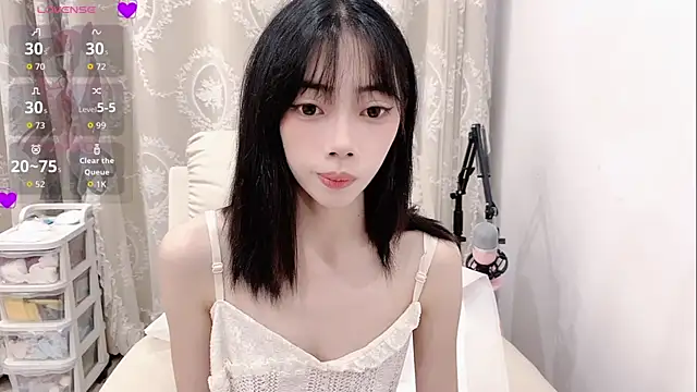 Snapshot of tuantuanle chatting on 5, 7, 2026 tuantuanle online show from 5, 7, 2026