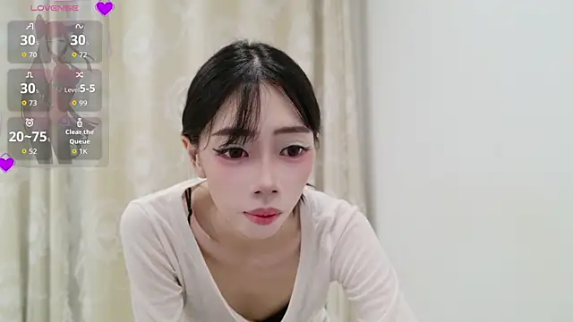 Snapshot of tuantuanle chatting on 8, 7, 2026 tuantuanle online show from 8, 7, 2026