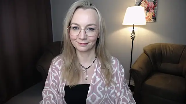 Snapshot of Ava_Elior chatting on 25, 5, 2026 Ava Elior online show from 25, 5, 2026