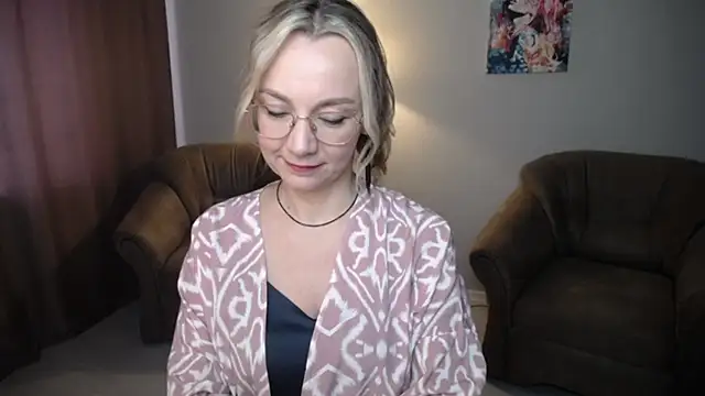 Snapshot of Ava_Elior chatting on 3, 6, 2026 Ava Elior online show from 3, 6, 2026
