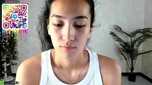 FlirtyAura online show from 9, 9, 2025