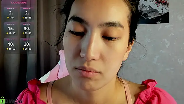 FlirtyAura online show from 3, 12, 2025