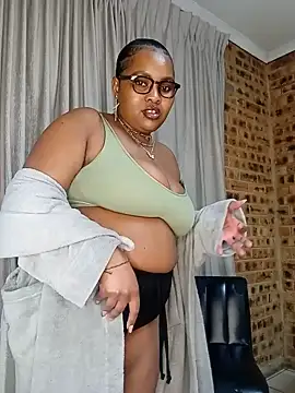 Snapshot of SativaHot96 chatting on 22, 6, 2026 SativaHot96 online show from 22, 6, 2026