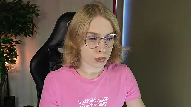 BarbieRichy online show from 12, 9, 2025