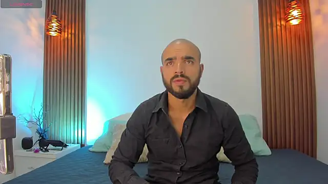 Snapshot of Maximo_Di_Santi chatting on 20, 10, 2025 Maximo Di Santi online show from 20, 10, 2025