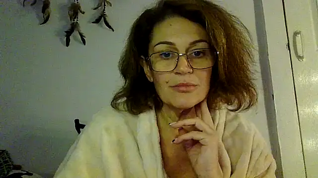 Snapshot of RubyyRosee chatting on 14, 11, 2025 RubyyRosee online show from 14, 11, 2025