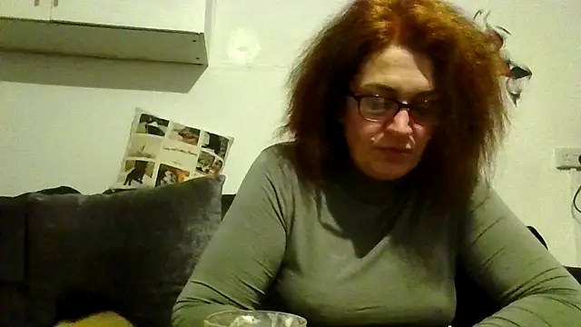 Snapshot of RubyyRosee chatting on 27, 11, 2025 RubyyRosee online show from 27, 11, 2025