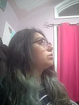 Lovelyrainn online show from 14, 12, 2025