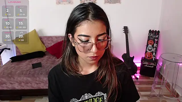 Susanahendrix online show from 1, 11, 2025