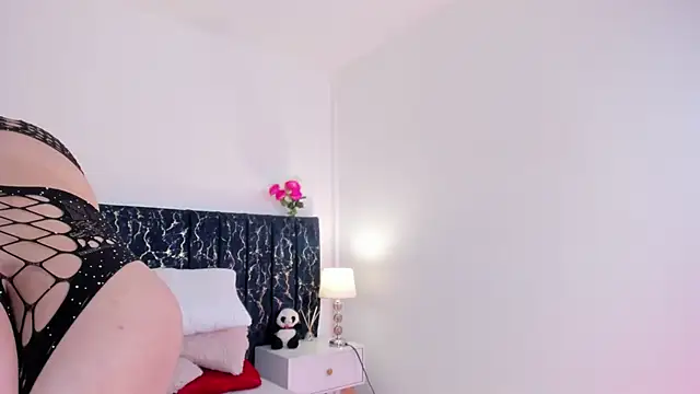 katte landerr online show from 9, 4, 2026