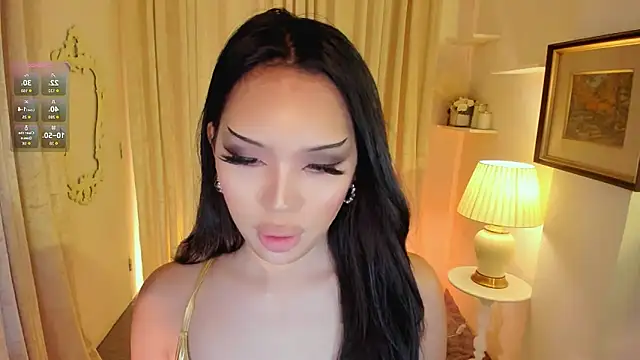 Snapshot of MS_LUNA chatting on 25, 4, 2026 MS LUNA online show from 25, 4, 2026