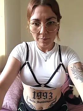 Snapshot of xjuanaxmaldadxxx chatting on 20, 11, 2025 xjuanaxmaldadxxx online show from 20, 11, 2025