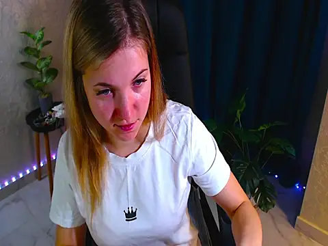 Snapshot of arlana_klart chatting on 26, 10, 2025 arlana klart online show from 26, 10, 2025