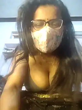 Snapshot of sexy_aaru chatting on 7, 4, 2026 sexy aaru online show from 7, 4, 2026
