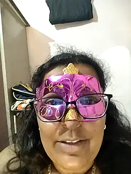 Snapshot of sexy_aaru chatting on 7, 6, 2026 sexy aaru online show from 7, 6, 2026