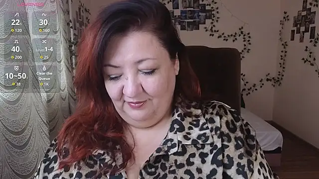 Ophelia Orbit online show from 8, 11, 2025