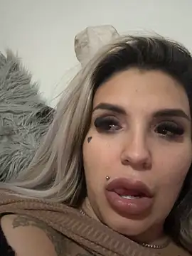 Princess-Jasmine07 online show from 2, 12, 2025