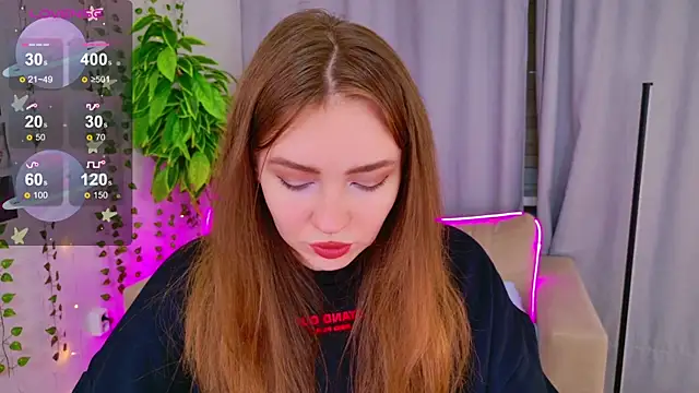 Snapshot of Moon__Bunny chatting on 16, 10, 2025 Moon Bunny online show from 16, 10, 2025