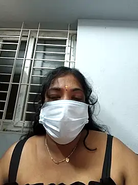 Snapshot of Tamil_Mithra chatting on 20, 9, 2025 Tamil Mithra online show from 20, 9, 2025