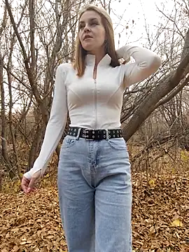 YOOUR EVAA online show from 29, 10, 2025