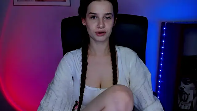 Snapshot of LuxMaya chatting on 25, 2, 2026 LuxMaya online show from 25, 2, 2026