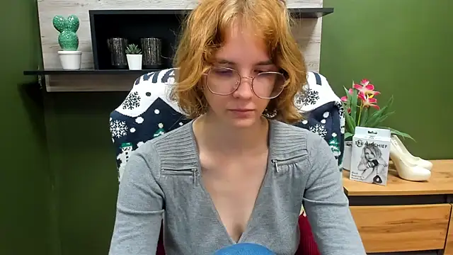 juicyPenny online show from 3, 10, 2025