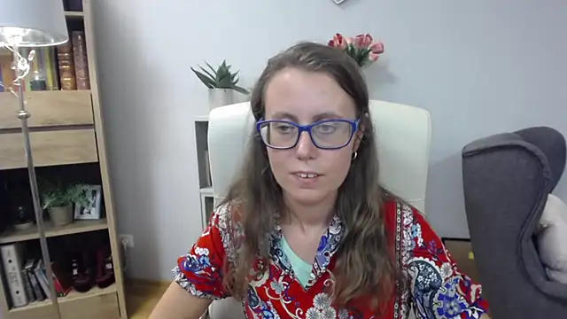 Snapshot of sweetxLizzy chatting on 14, 7, 2026 sweetxLizzy online show from 14, 7, 2026