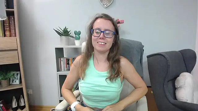 Snapshot of sweetxLizzy chatting on 22, 7, 2026 sweetxLizzy online show from 22, 7, 2026
