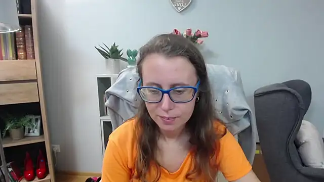 Snapshot of sweetxLizzy chatting on 24, 7, 2026 sweetxLizzy online show from 24, 7, 2026
