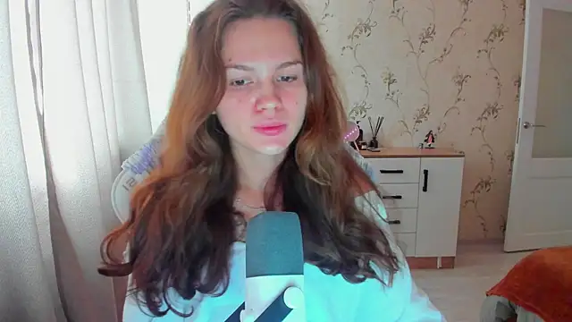 Snapshot of yourdreamm_ chatting on 16, 10, 2025 yourdreamm online show from 16, 10, 2025