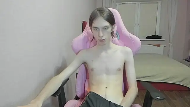 eleganc3 online show from 15, 11, 2025