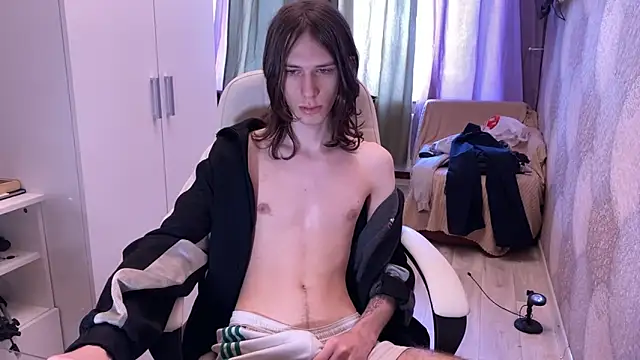 eleganc3 online show from 9, 4, 2026