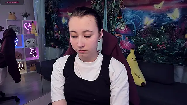 ClaraParks online show from 4, 10, 2025