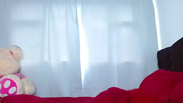 Charlothe Wright online show from 1, 10, 2025