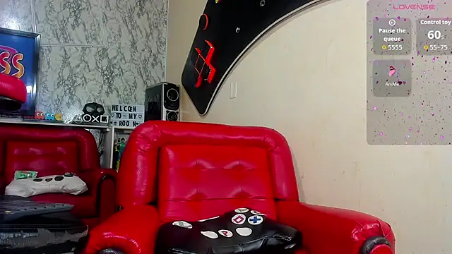 Snapshot of Dahlia_Moss chatting on 24, 10, 2025 Dahlia Moss online show from 24, 10, 2025