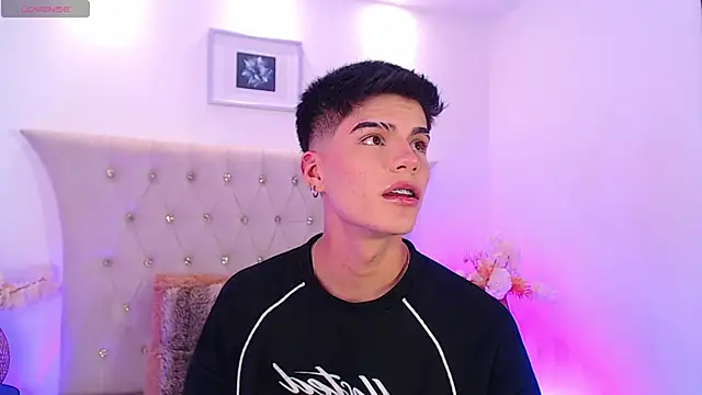 Dulcey  online show from 24, 11, 2025