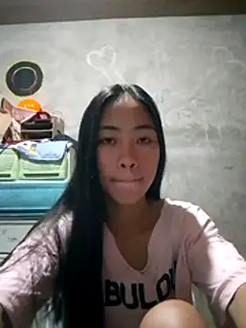 SweetMissPinay18 online show from 23, 5, 2026