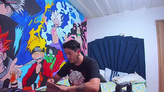 Snapshot of RoxyandAron2 chatting on 7, 2, 2026 RoxyandAron2 online show from 7, 2, 2026